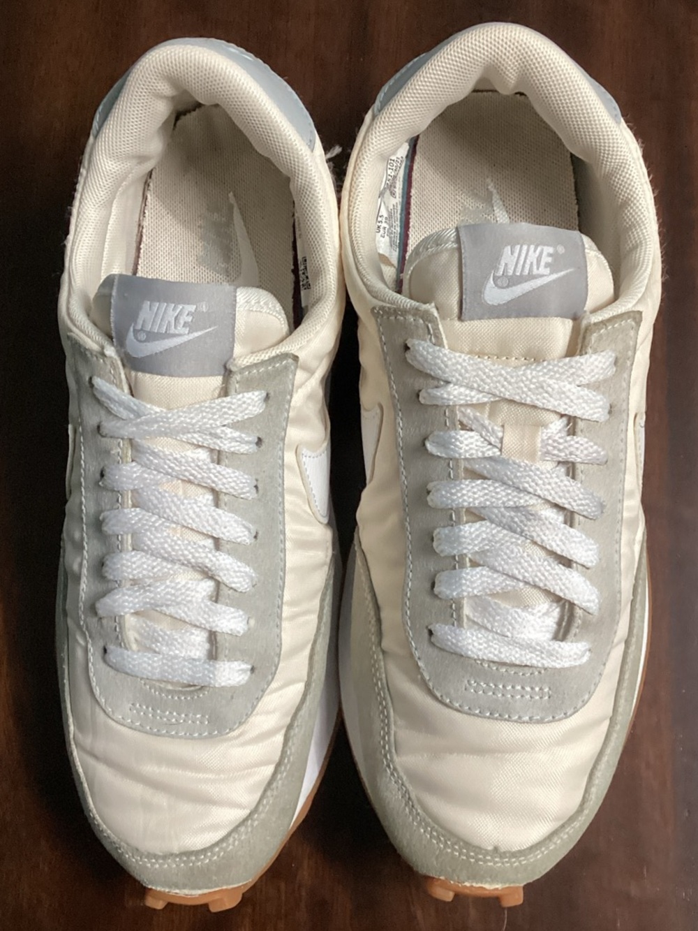 Nike Daybreak Pale Ivory Gray Women Retro Runner Sneakers Size 8